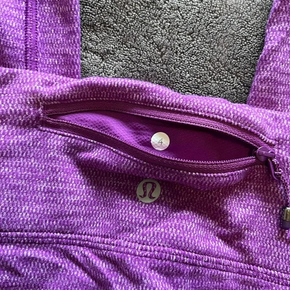 Lululemon Athletica Women’s Purple Leggings - Picture 3 of 6